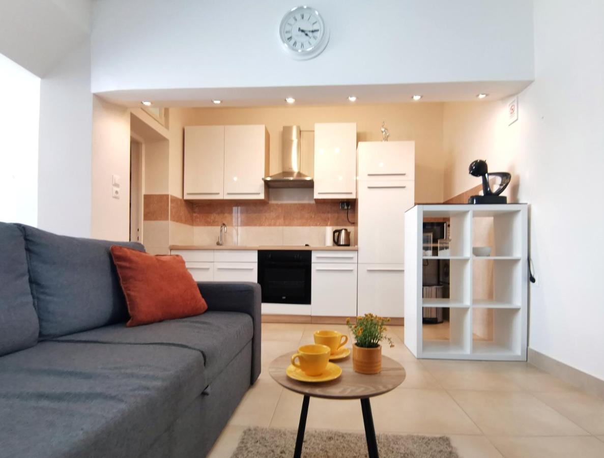 Honeycomb Apartment Split - Free Parking Kültér fotó